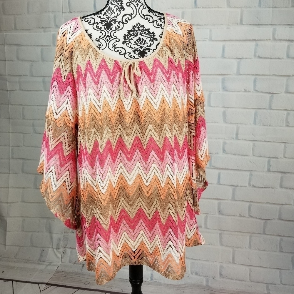 Tacera size 2x open weave stretch knit lined top